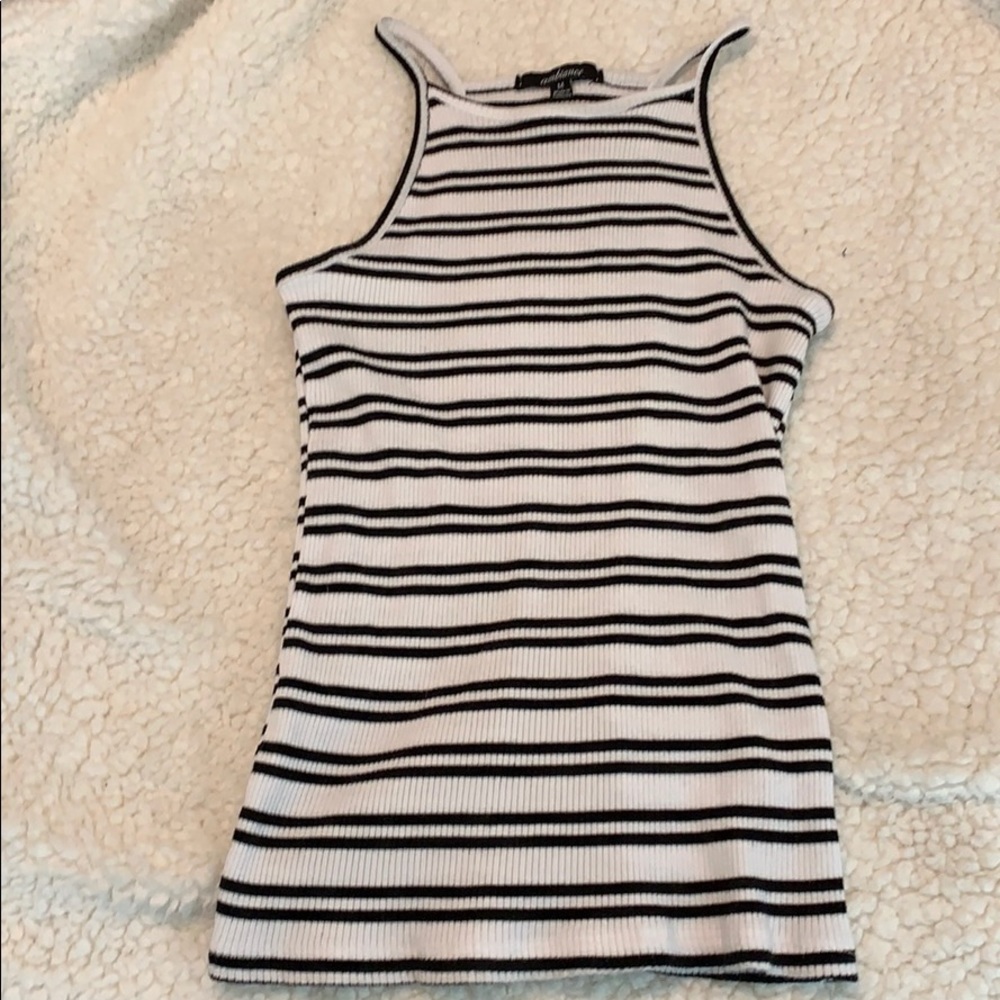 💕😁Trendy striped tank top💕